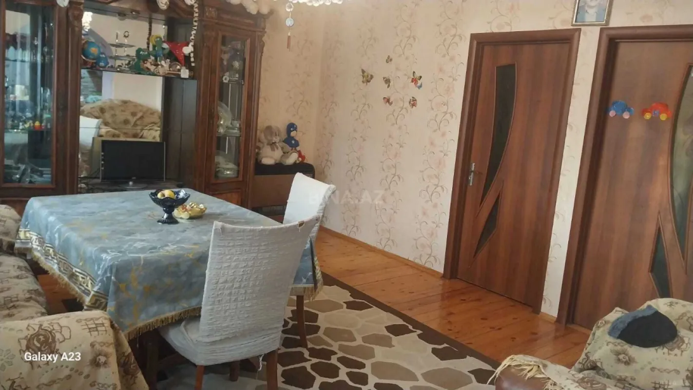 Satılır 3 otaqlı həyət evi 83 m²