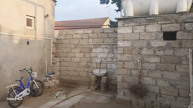 Satılır 3 otaqlı həyət evi 83 m²