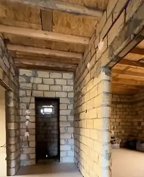 Satılır 8 otaqlı həyət evi 168 m²