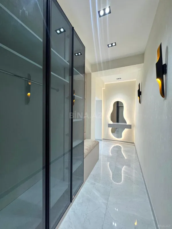 Satılır 2 otaqlı mənzil 58 m²