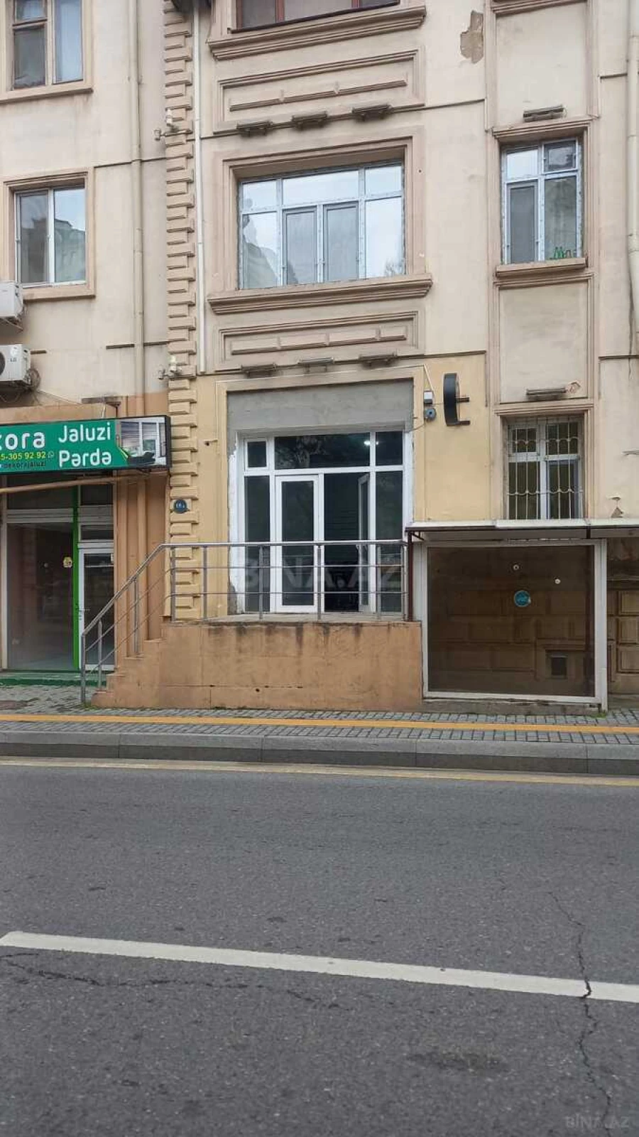 Kirayə verilir 3 otaqlı ofis 75 m²