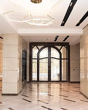 Satılır 4 otaqlı mənzil 219.6 m²