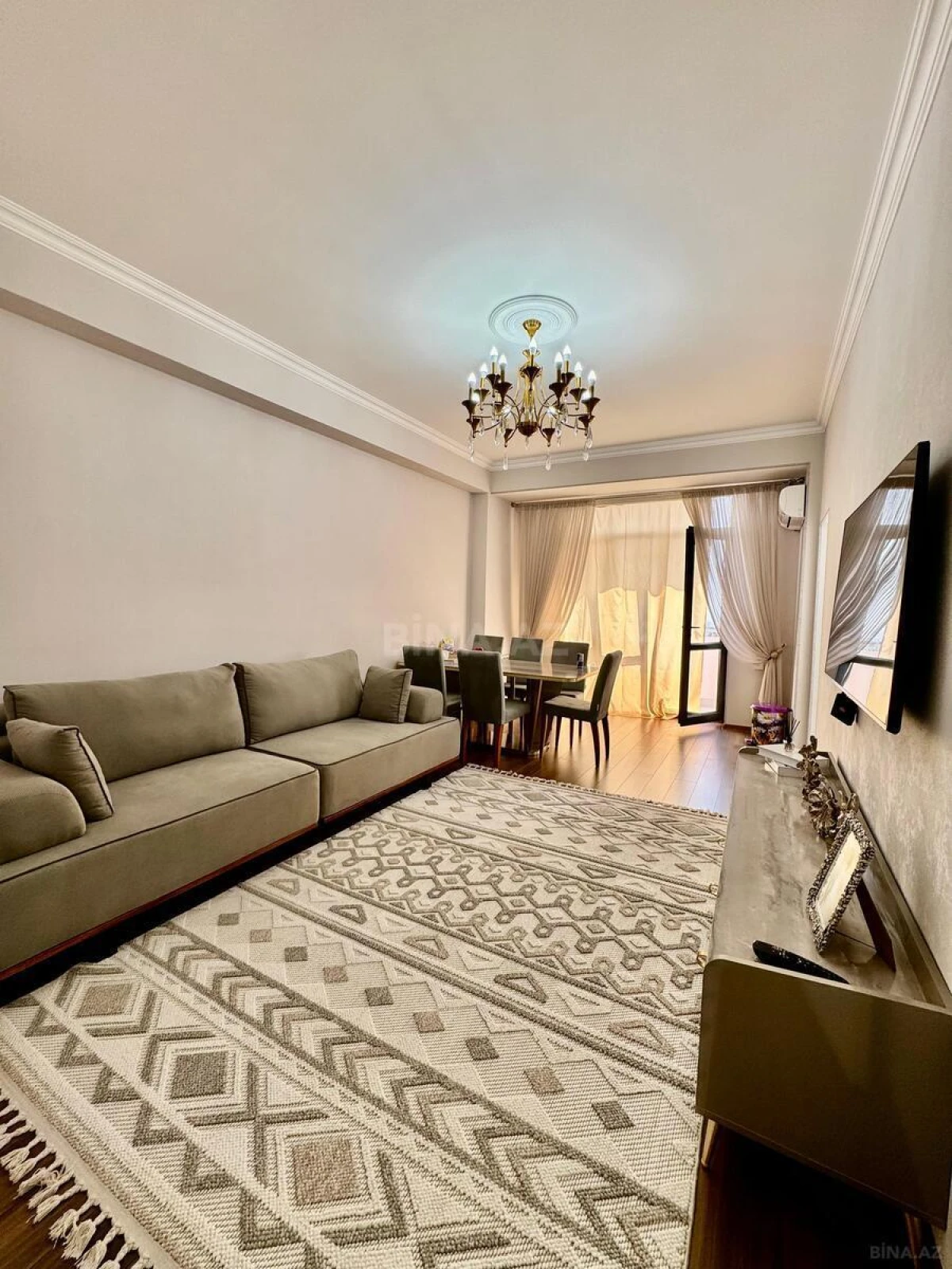 Satılır 2 otaqlı mənzil 58 m²