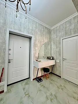 Satılır 2 otaqlı mənzil 58 m²