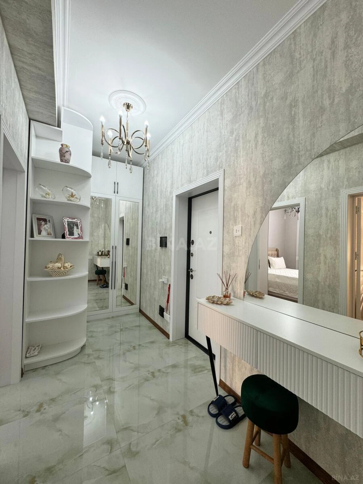 Satılır 2 otaqlı mənzil 58 m²