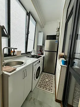 Satılır 2 otaqlı mənzil 58 m²