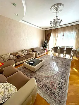 Satılır 3 otaqlı mənzil 150 m² — Bakı 3 otaq 150.00 m²
