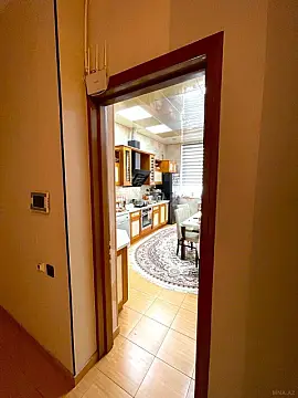 Satılır 3 otaqlı mənzil 150 m²