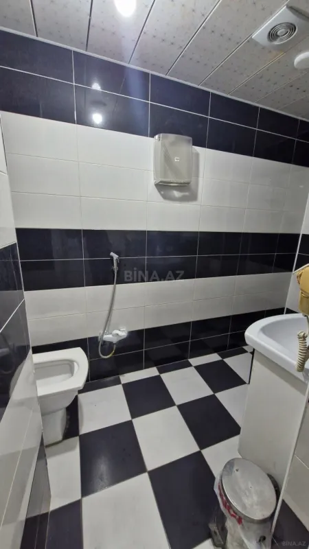 Satılır obyekt 180 m²