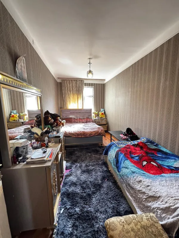 Satılır 2 otaqlı mənzil 55 m²