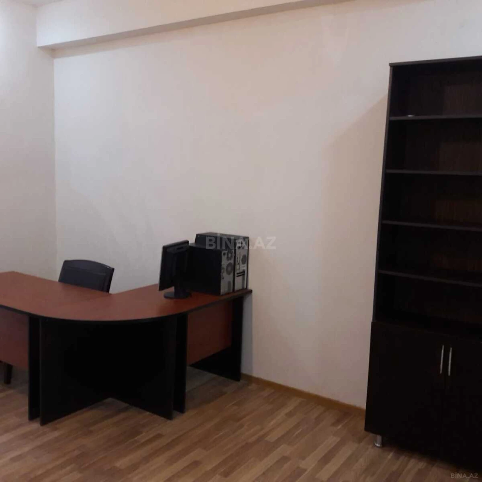 Kirayə verilir 3 otaqlı ofis 100 m²