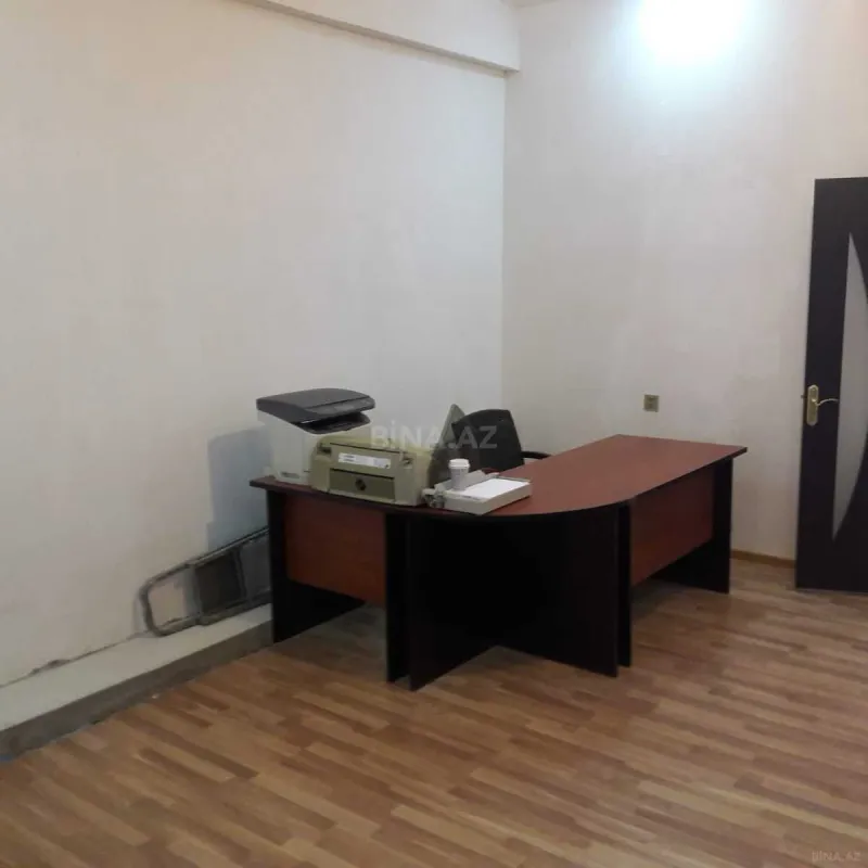 Kirayə verilir 3 otaqlı ofis 100 m²