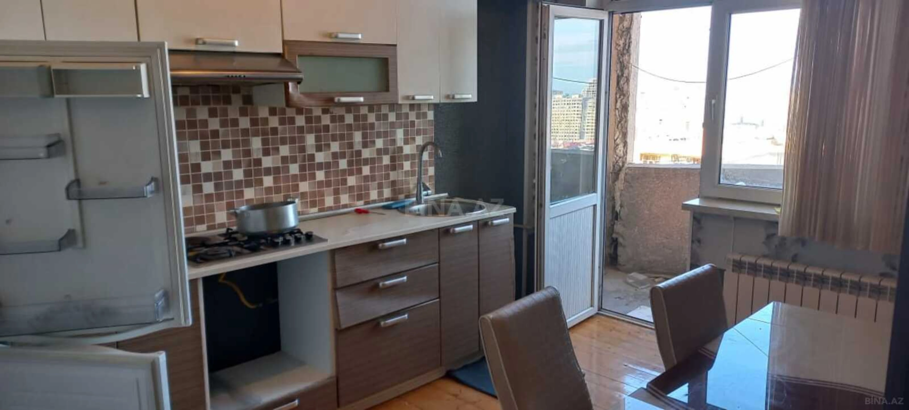 Kirayə verilir 2 otaqlı mənzil 86 m²