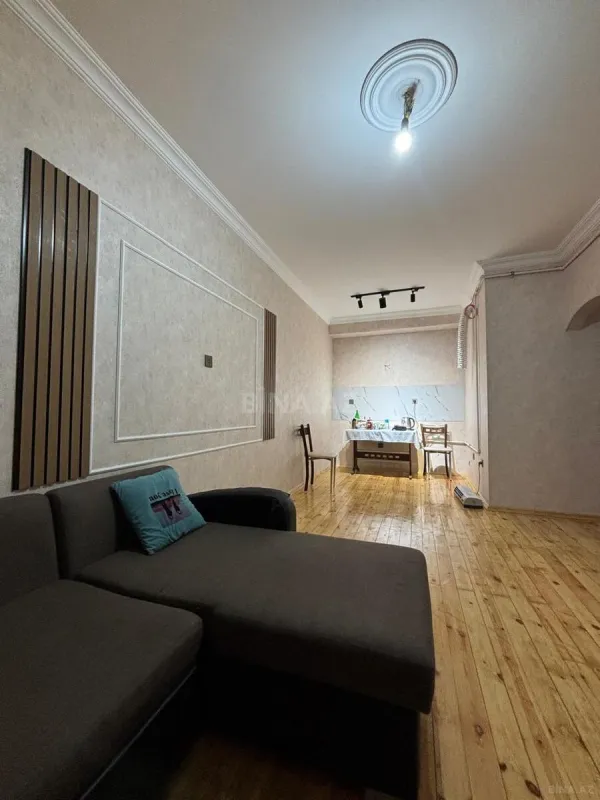 Satılır 2 otaqlı mənzil 47.5 m²