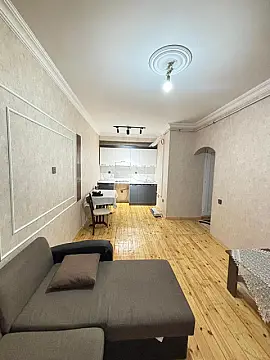 Satılır 2 otaqlı mənzil 47.5 m²