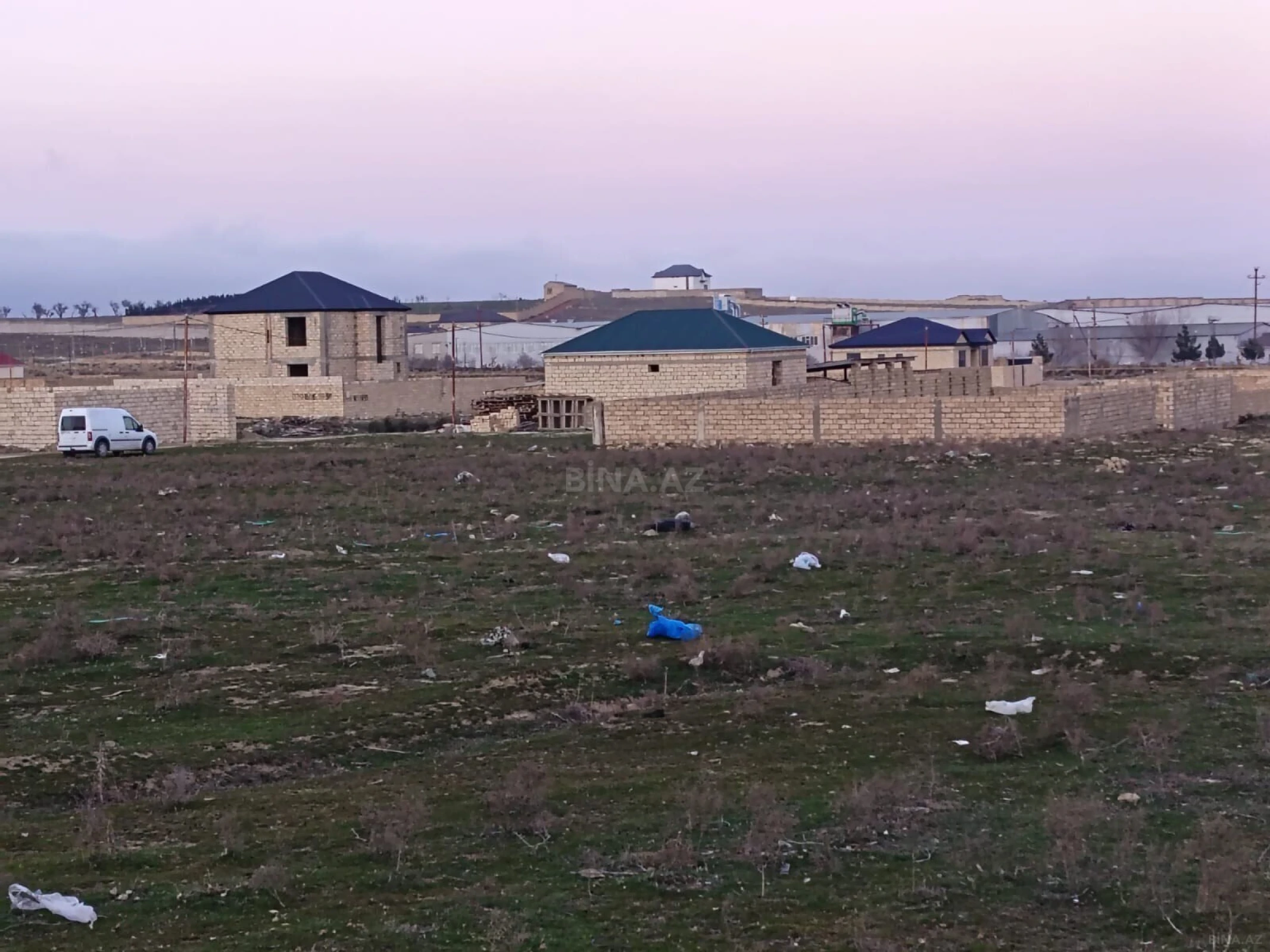 Satılır torpaq sahəsi 12 m²