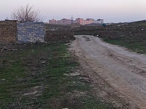 Satılır torpaq sahəsi 12 m²