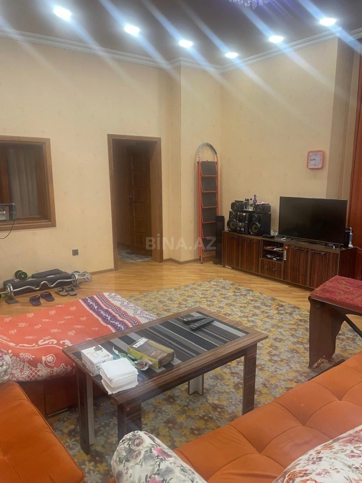 Satılır 3 otaqlı mənzil 90 m²