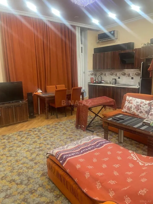 Satılır 3 otaqlı mənzil 90 m²