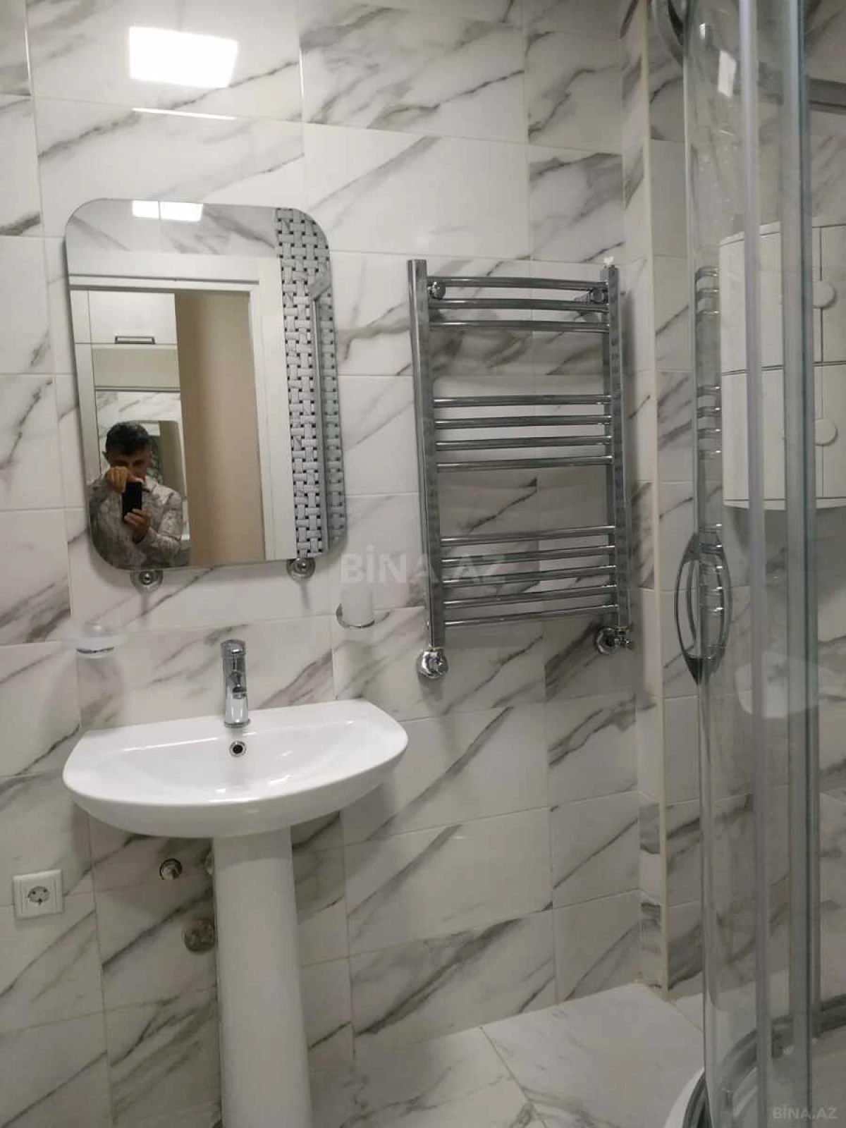 Kirayə verilir 2 otaqlı mənzil 50 m²