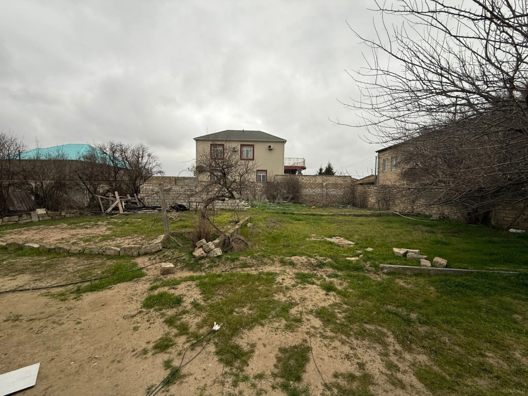 Satılır torpaq sahəsi 16 m²