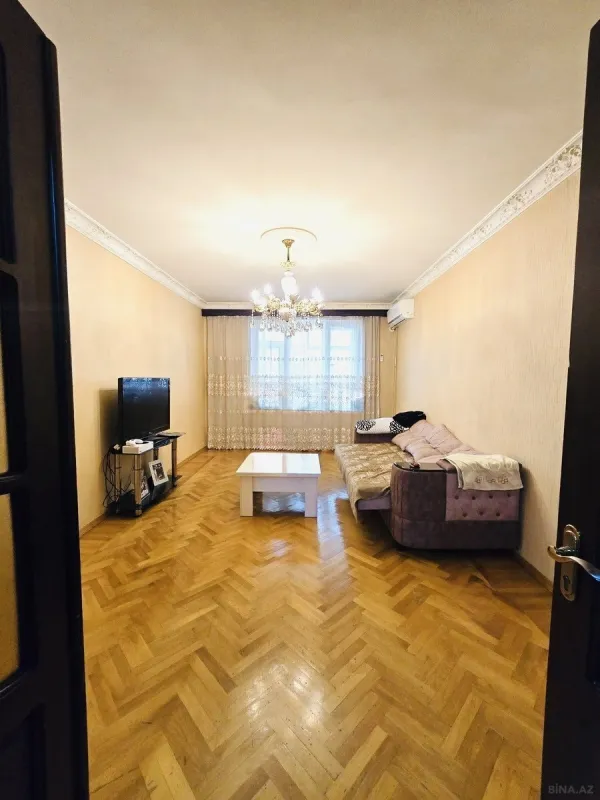 Satılır 3 otaqlı mənzil 90 m²