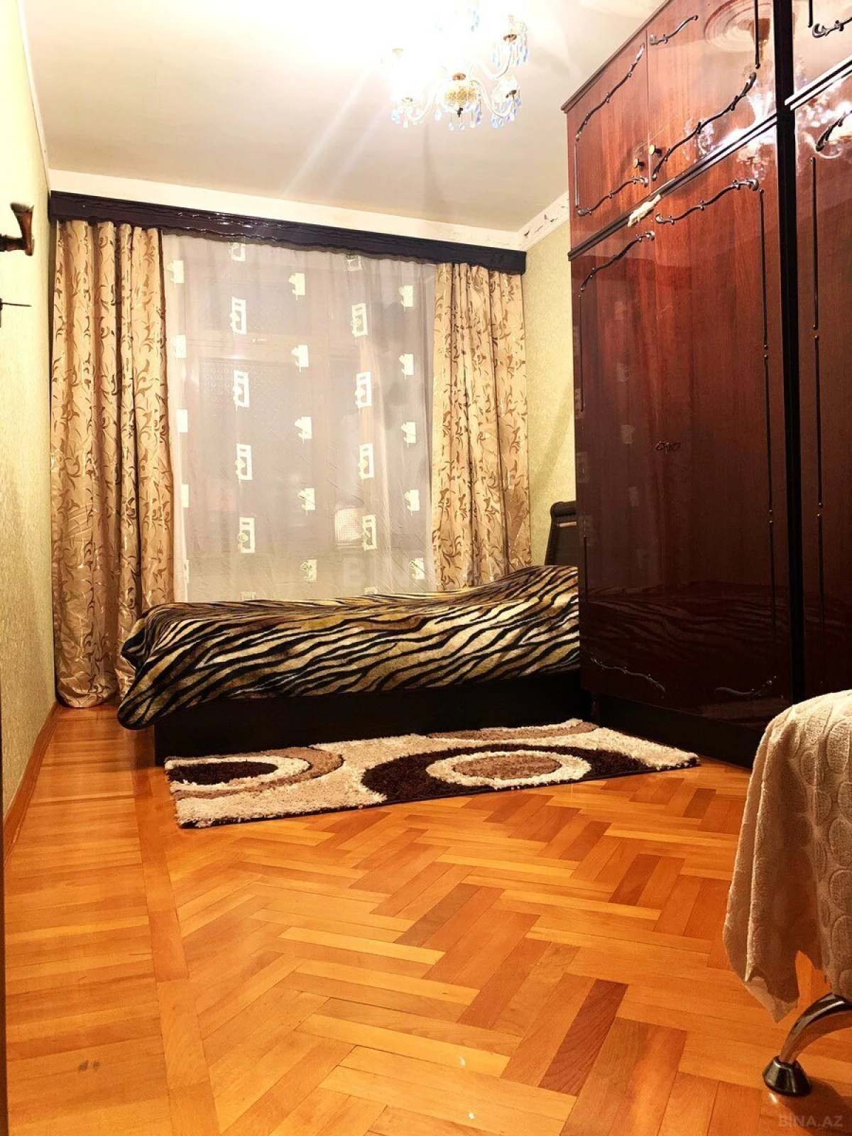 Satılır 3 otaqlı mənzil 90 m²
