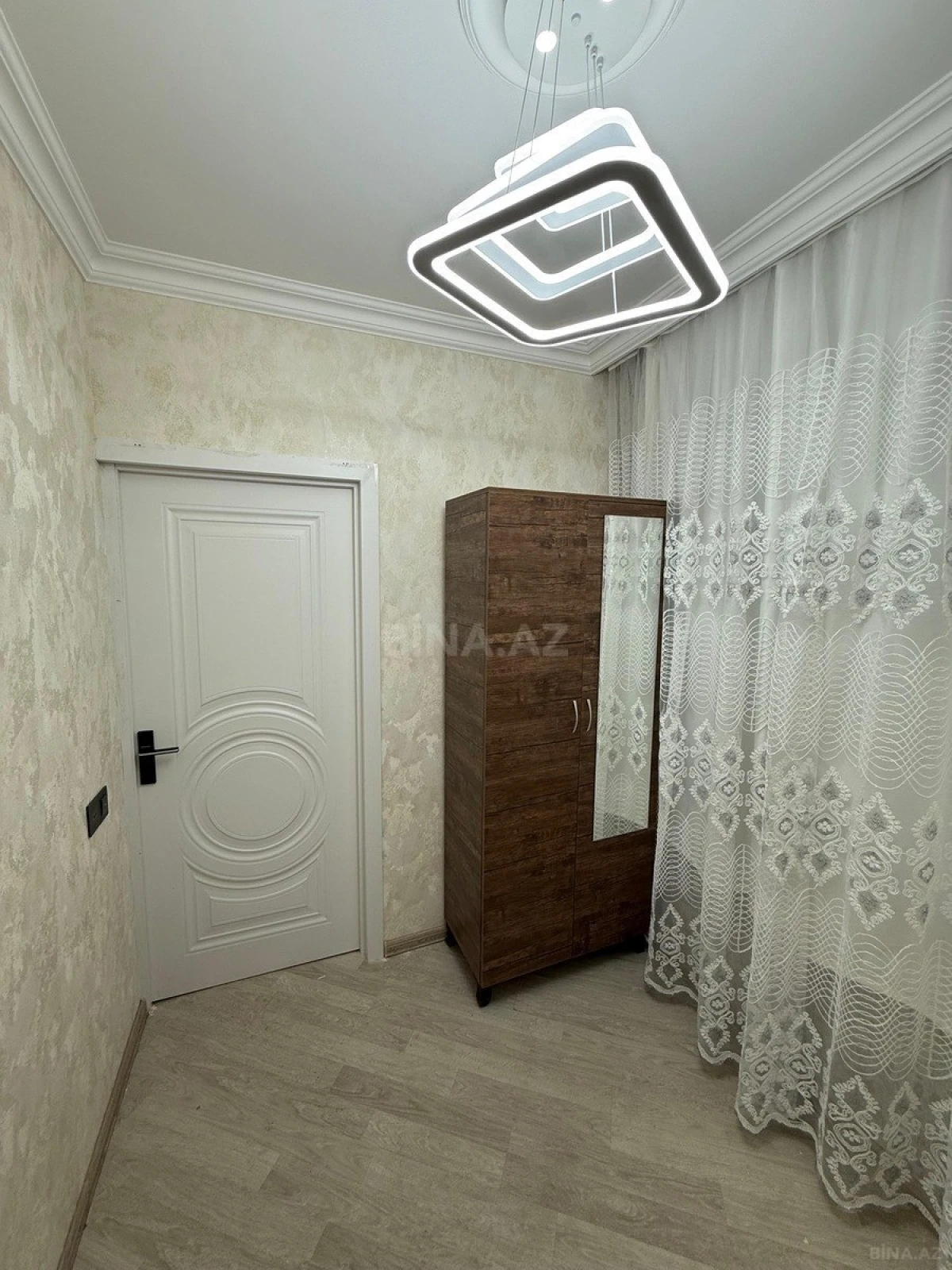 Satılır 3 otaqlı mənzil 55 m²