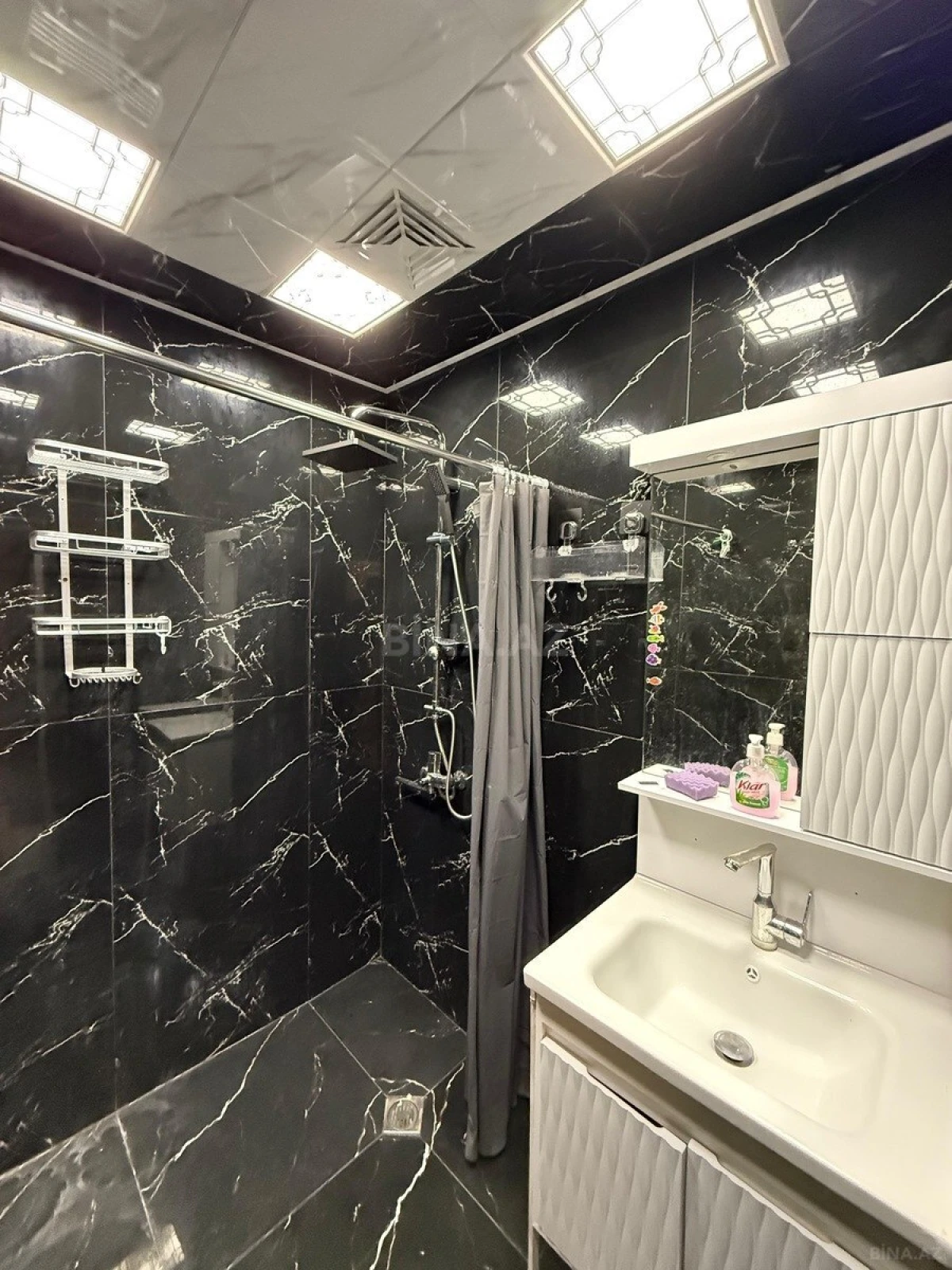 Satılır 3 otaqlı mənzil 55 m²