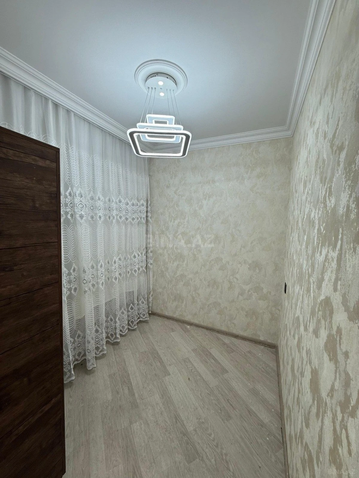 Satılır 3 otaqlı mənzil 55 m²
