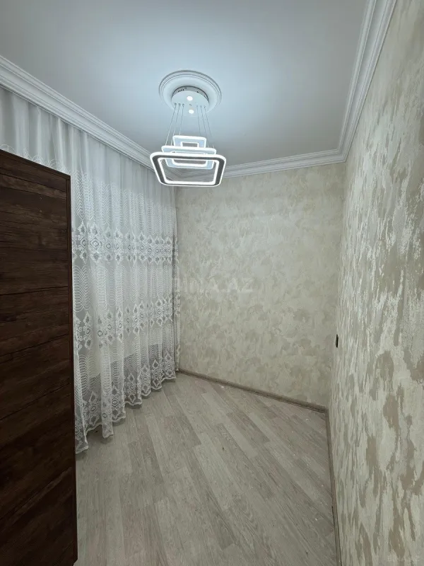Satılır 3 otaqlı mənzil 55 m²