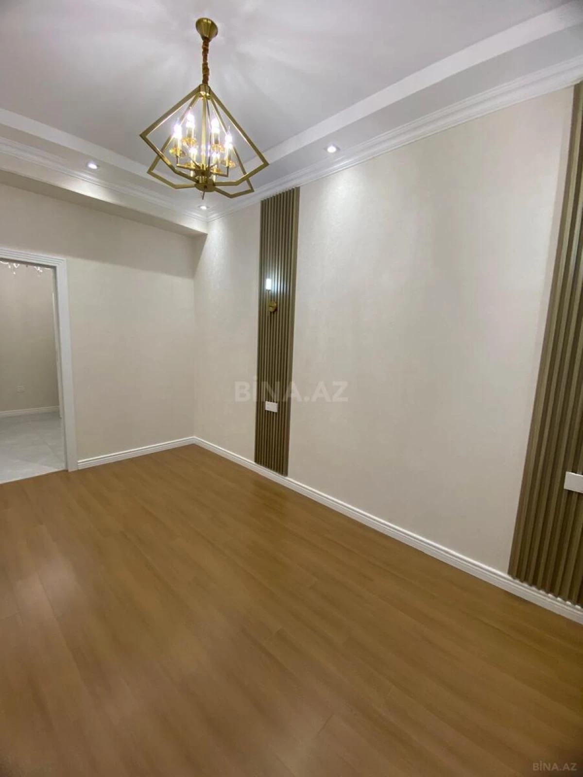 Satılır 2 otaqlı mənzil 62.7 m²