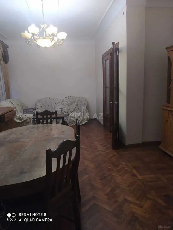 Satılır 3 otaqlı mənzil 95 m²