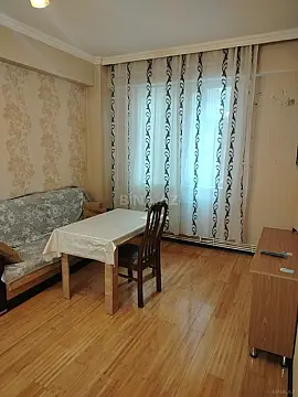 Kirayə verilir 2 otaqlı mənzil 45 m²