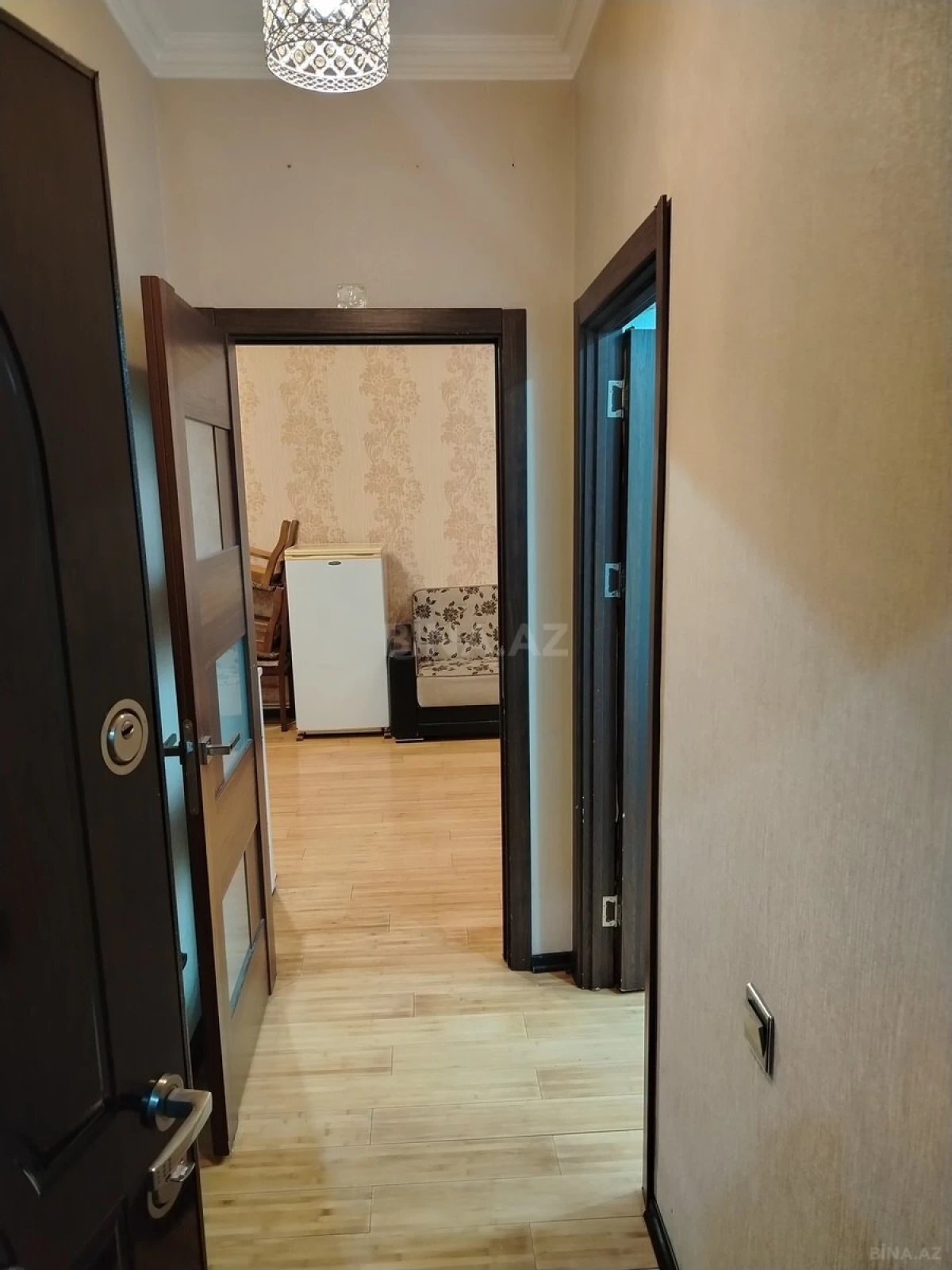 Kirayə verilir 2 otaqlı mənzil 45 m²