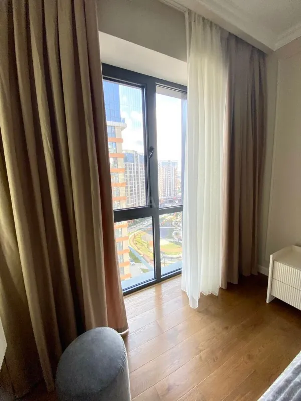 Kirayə verilir 2 otaqlı mənzil 75 m²