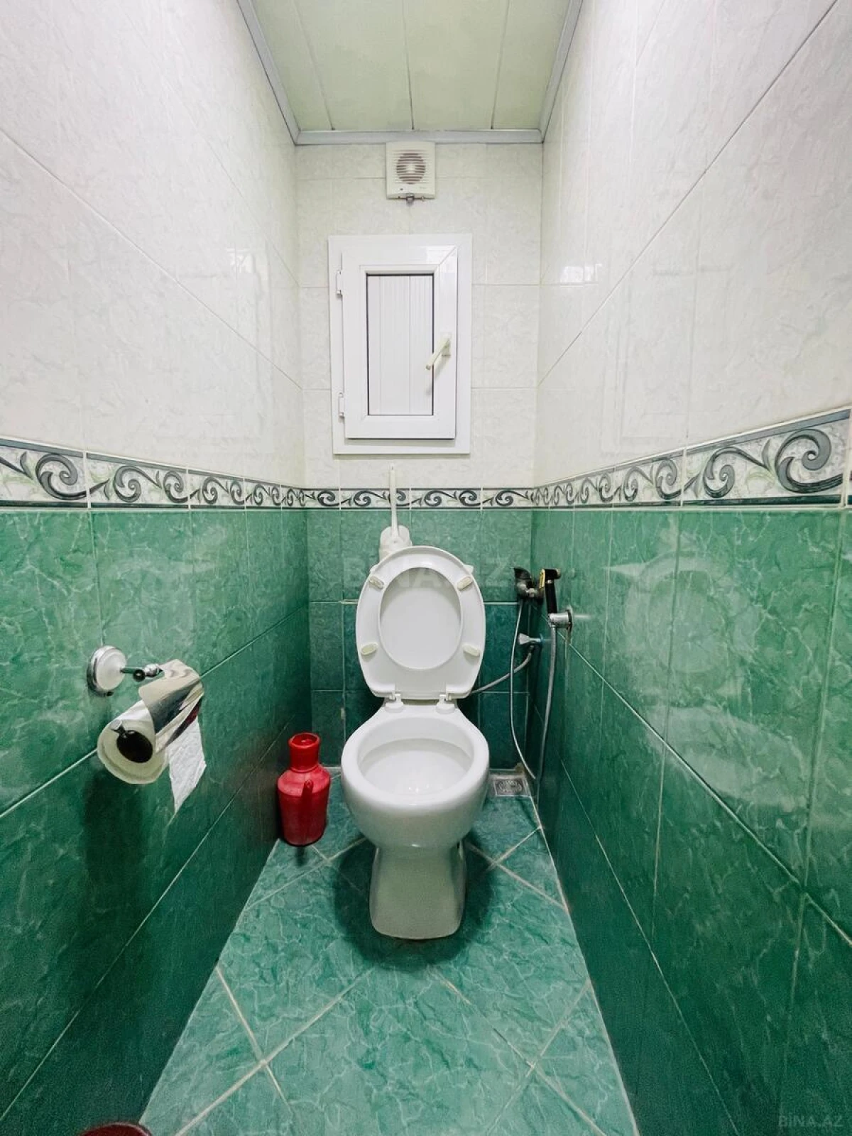 Satılır 5 otaqlı mənzil 120 m²