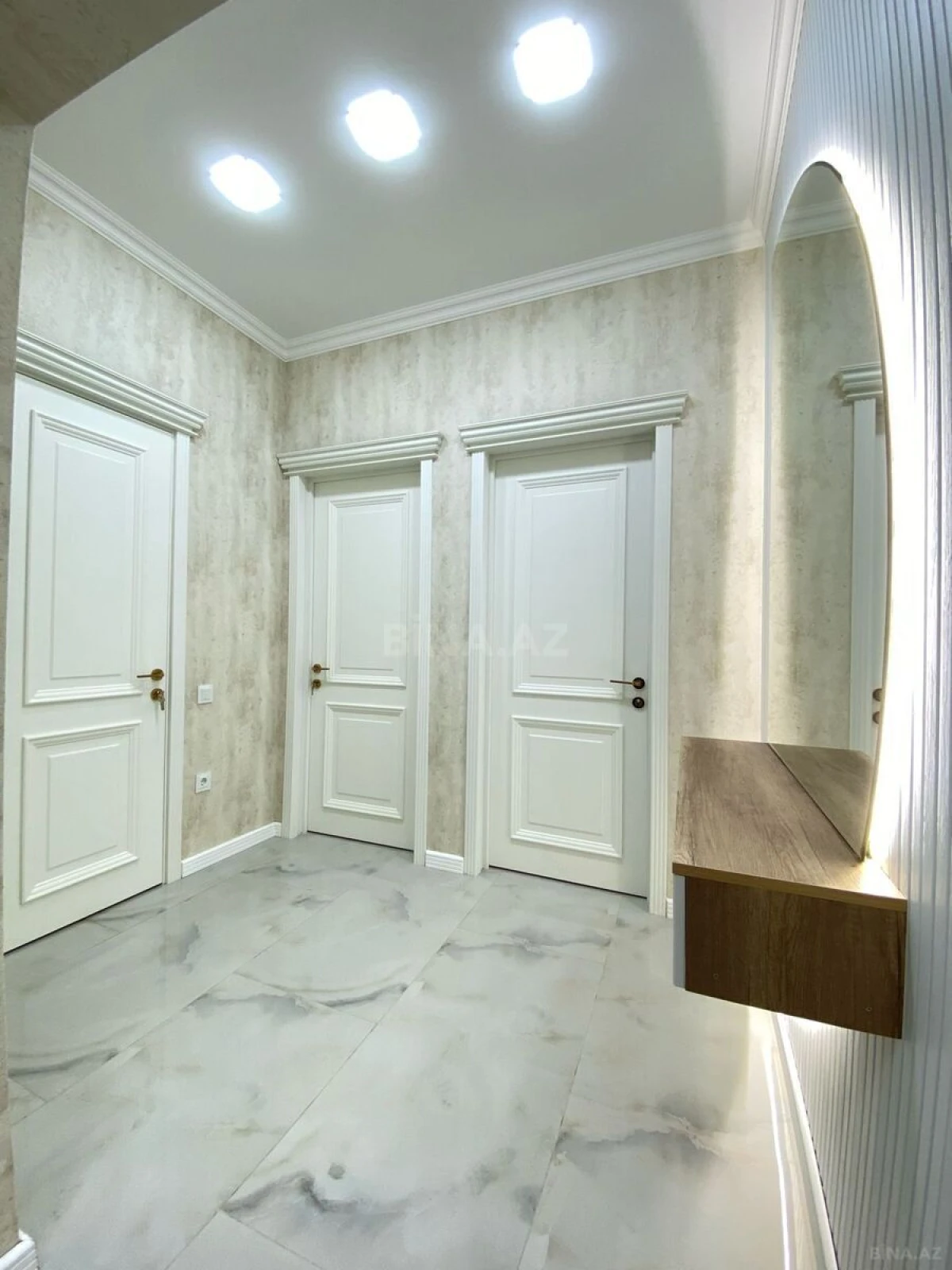 Kirayə verilir 2 otaqlı mənzil 60 m²