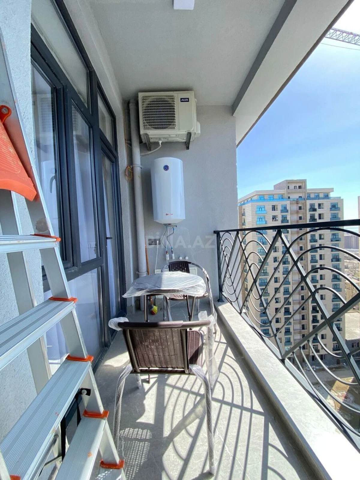 Kirayə verilir 2 otaqlı mənzil 60 m²