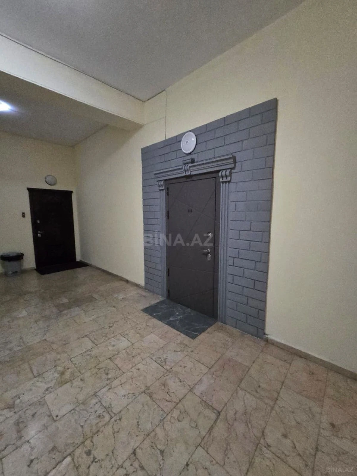 Kirayə verilir 3 otaqlı mənzil 130 m²