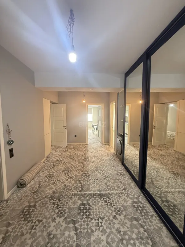 Satılır 3 otaqlı mənzil 150 m²