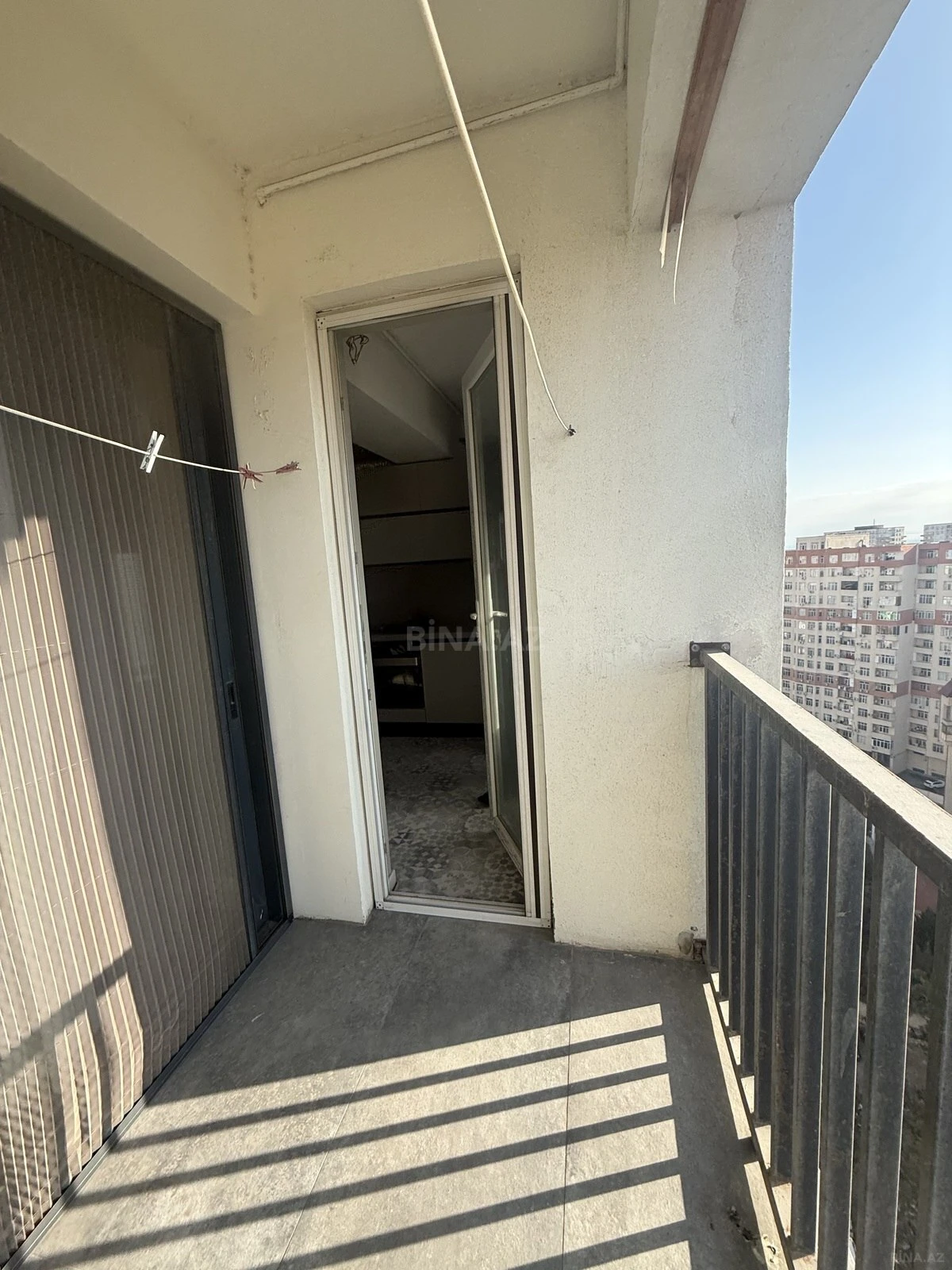 Satılır 3 otaqlı mənzil 150 m²