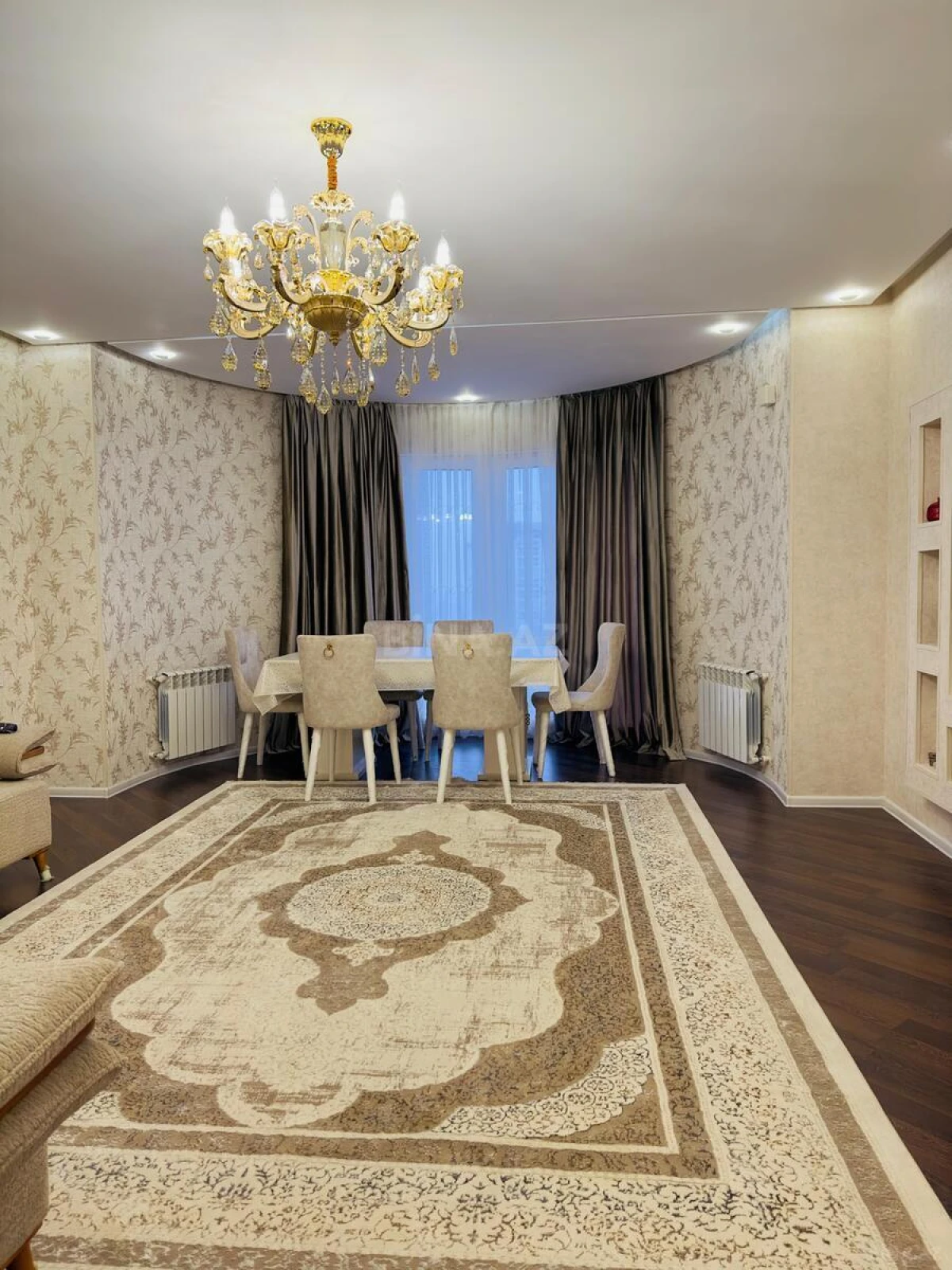 Kirayə verilir 3 otaqlı mənzil 105 m²
