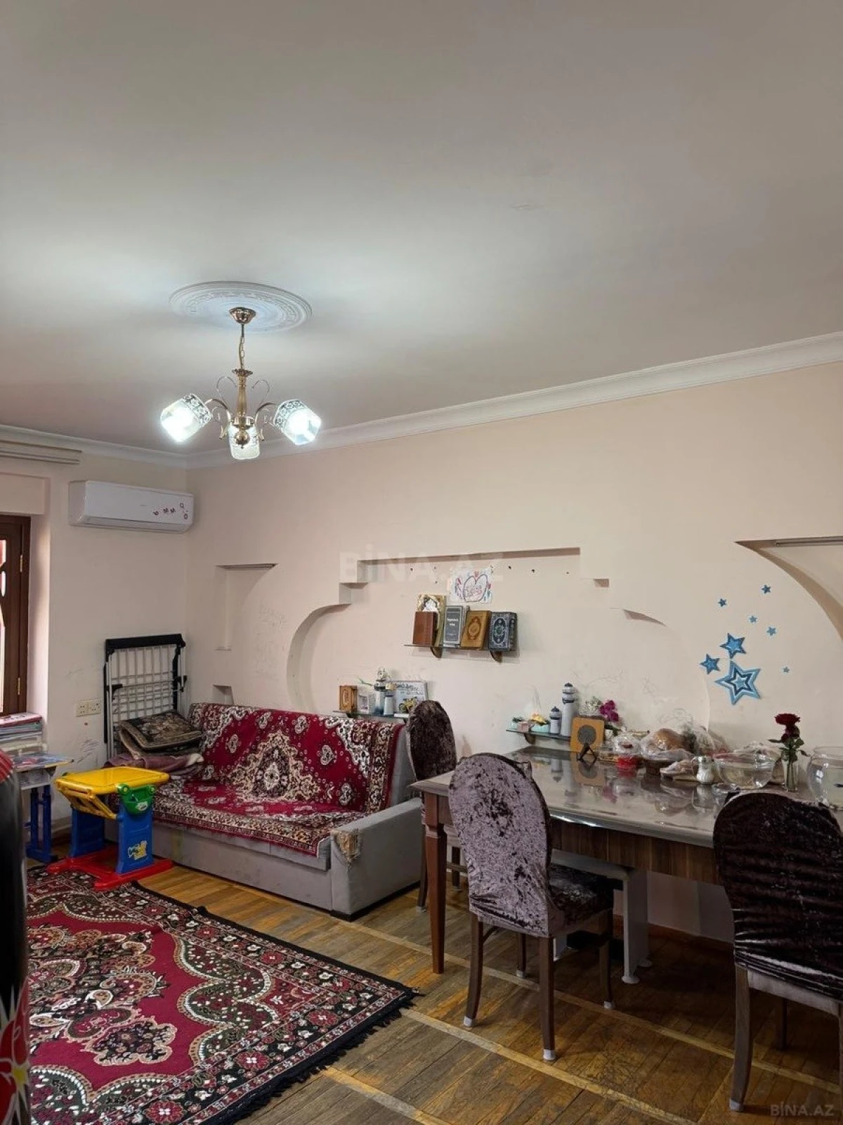 Satılır 3 otaqlı mənzil 60 m²