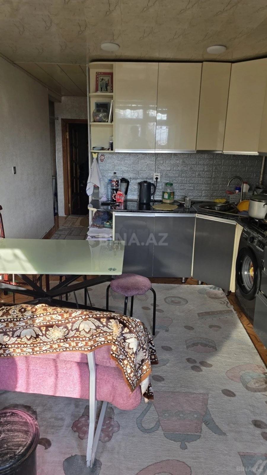 Satılır 4 otaqlı mənzil 105 m²