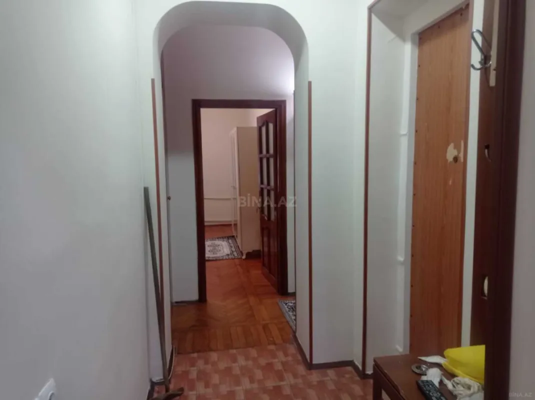 Kirayə verilir 2 otaqlı mənzil 65 m²