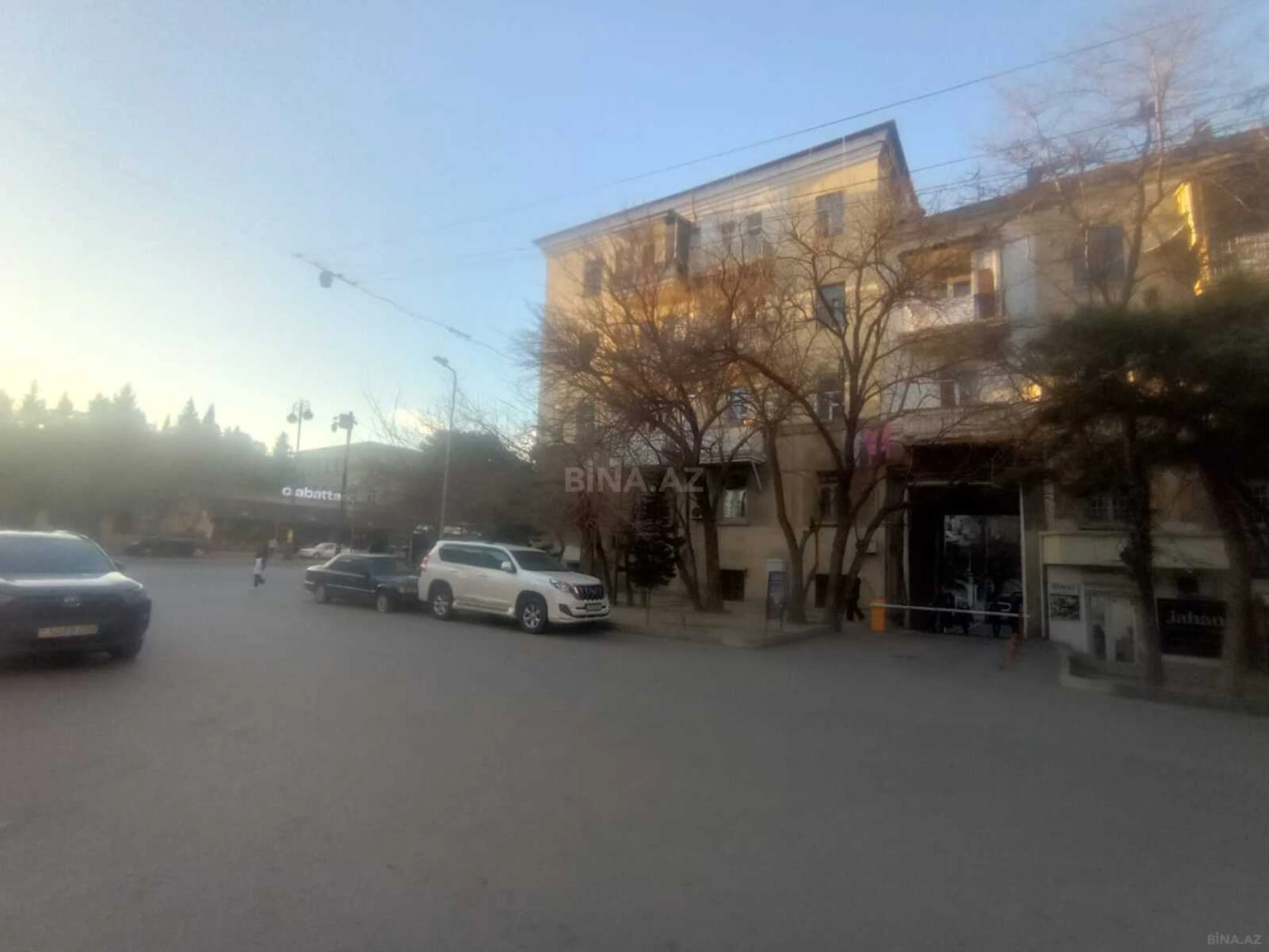 Kirayə verilir 2 otaqlı mənzil 65 m²