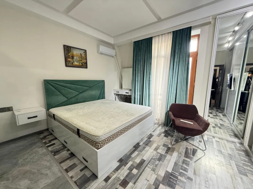 Kirayə verilir 3 otaqlı mənzil 110 m²