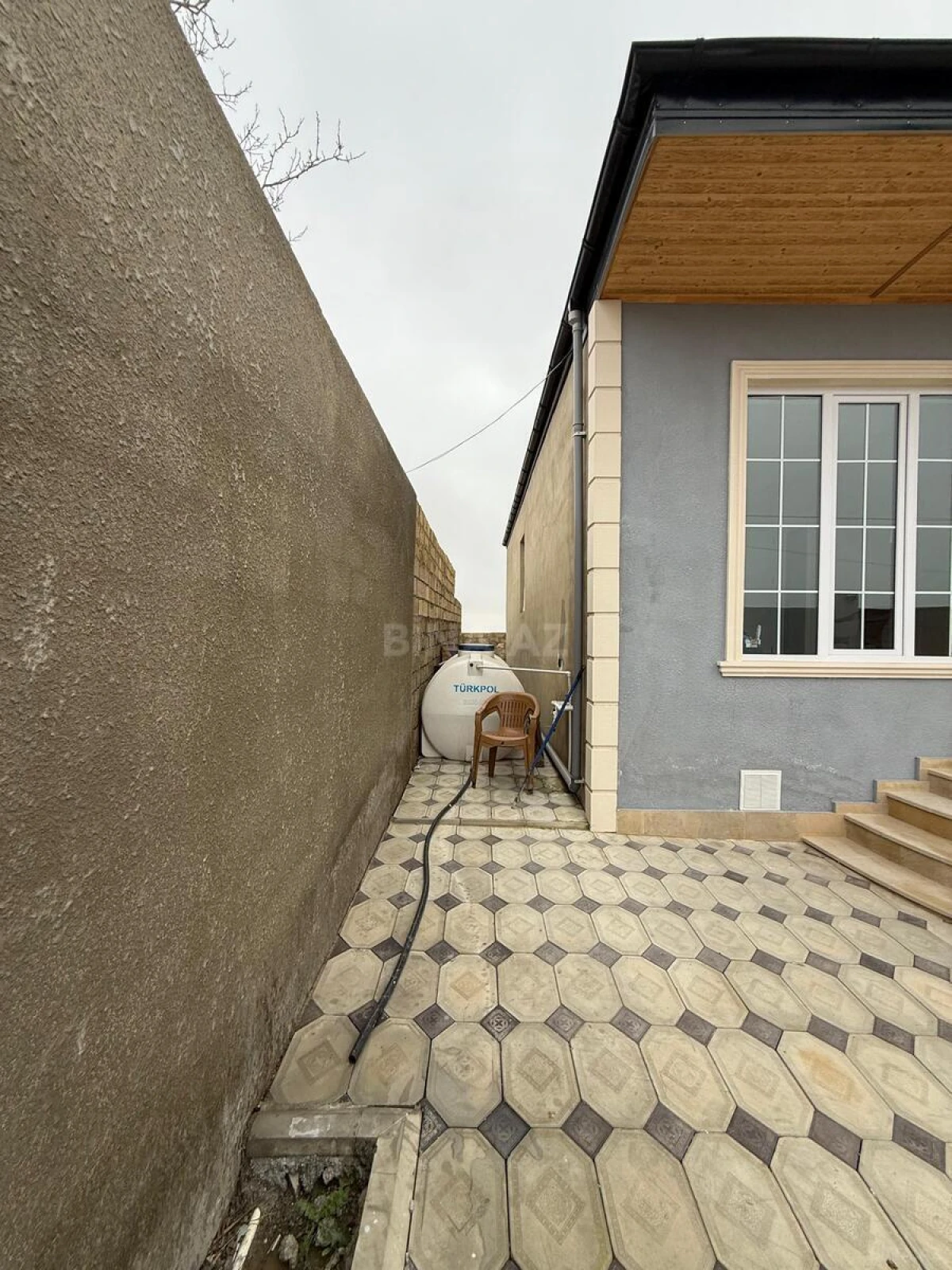 Satılır 4 otaqlı həyət evi 100 m²