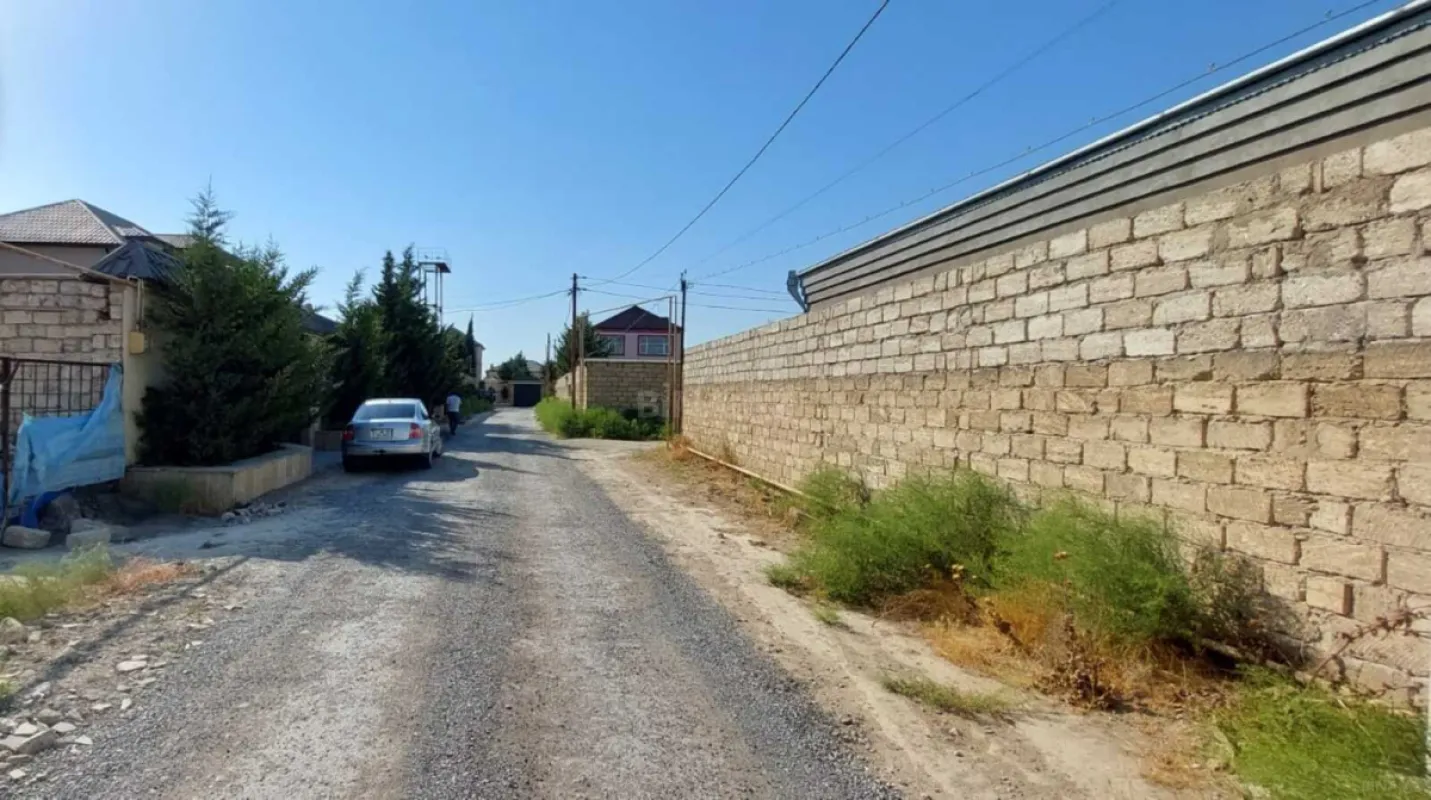 Satılır 8 otaqlı həyət evi 540 m²